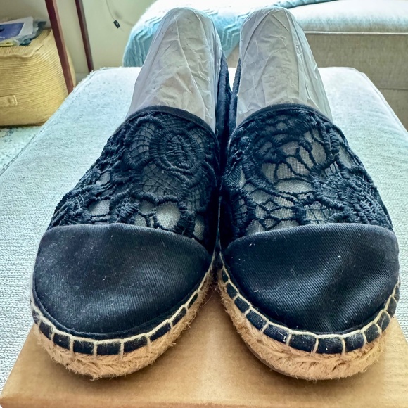 Women’s black espadrille flats, Size 7.5 - Picture 4 of 6
